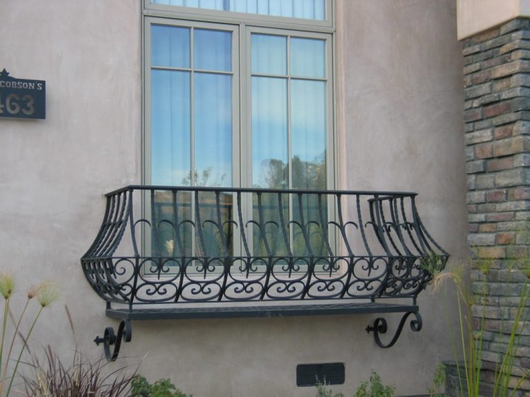 custom wrought iron railing